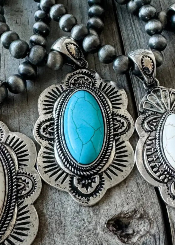 Western Pendant Navajo Style Necklace