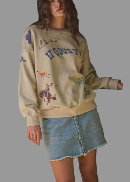 Western Vintage-inspired Graphic Howdy Sweatshirt