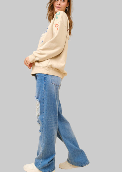 Western Vintage-inspired Graphic Howdy Sweatshirt