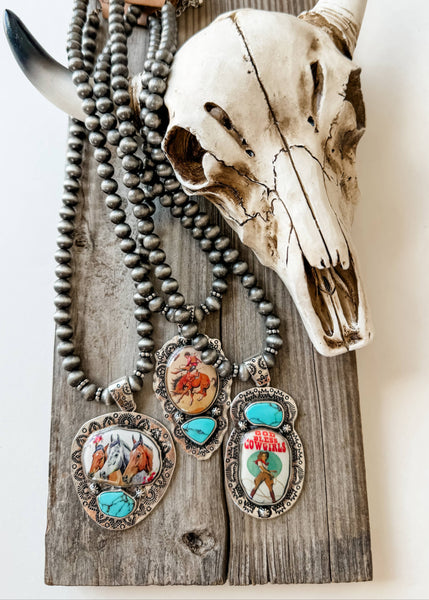 Western Print Pendant Necklace