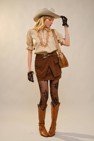 23521T - Embroidered Scallop Collar Puff Sleeve Top: L / OFF WHITE
