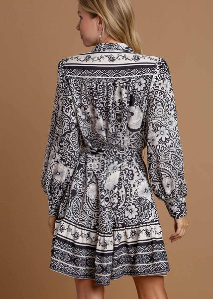 Black and White Print Tie Waist Dress