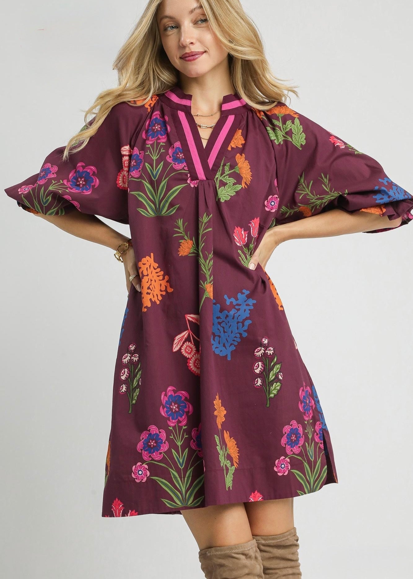 Floral Print V-Neck Shift Dress