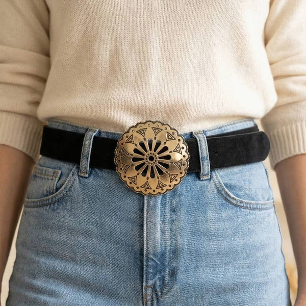 Round Western Concho Buckle Belt: SCO