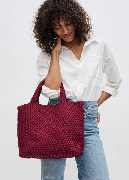 Sol and Selene Sky's The Limit - Medium Tote Bag in Wine