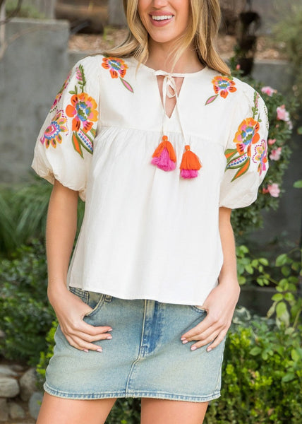 Embroidered Detail Puff Sleeve Top by THML