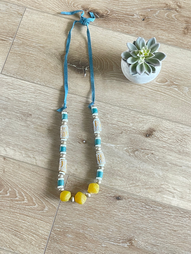 Chunky Beaded Statement Necklace Keepin Breezy