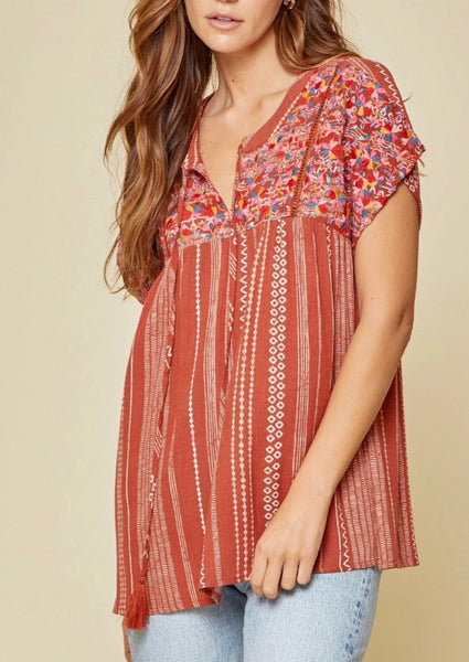 Savanna Jane Rust & Ivory Embroidery Short Sleeve Top