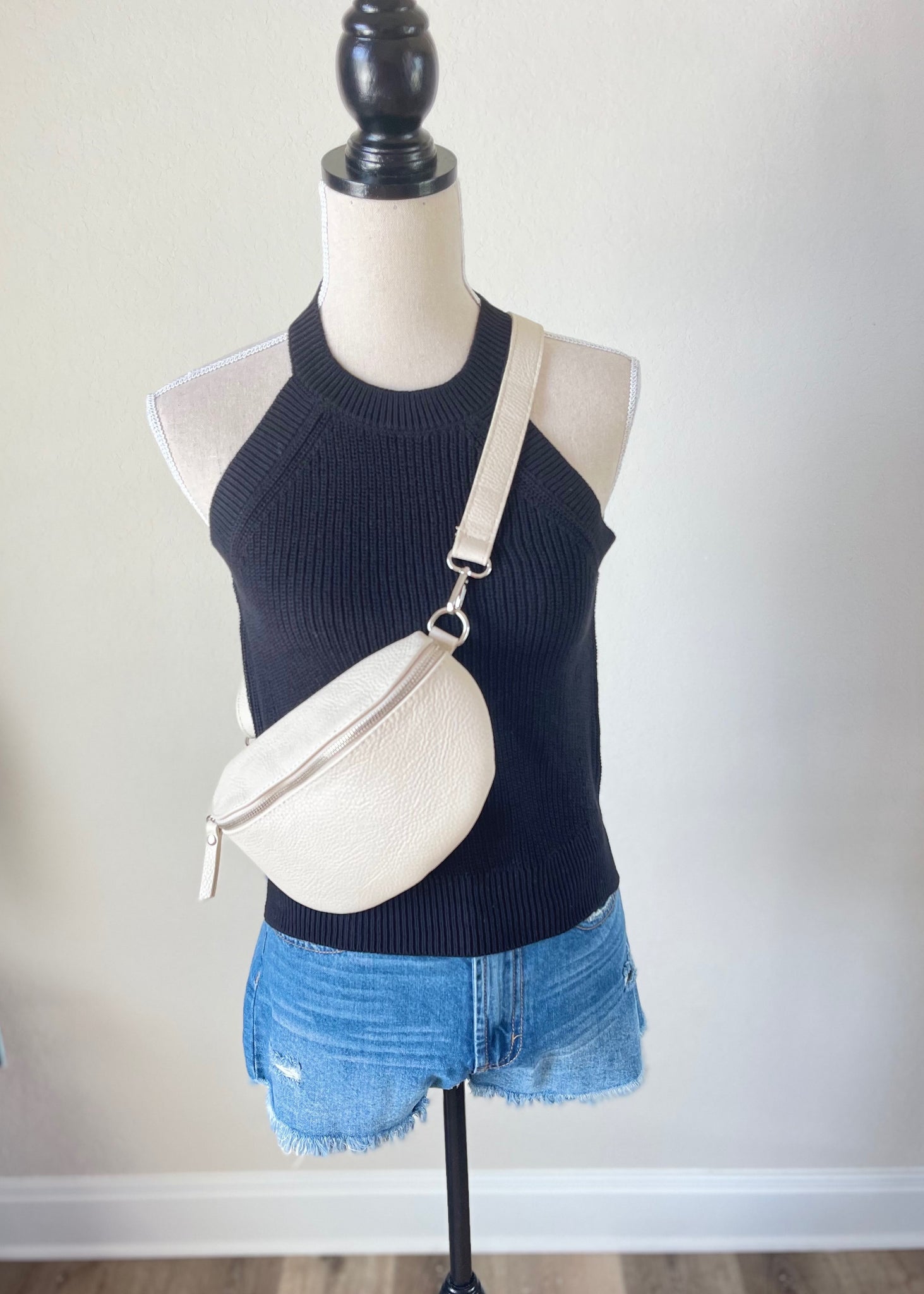 Travel Companion Leather Cross-body Sling Bag in Cream